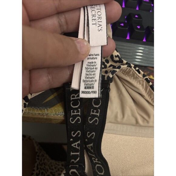 Victoria's Secret No Wire/Sans Armature Bra Cheetah Print Size 36DDD Preowned - Picture 8 of 8